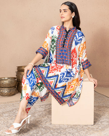 WHITE IKHATAN GALE SHIRT