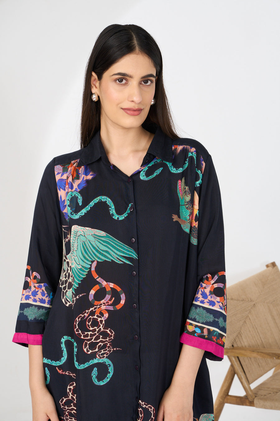 BLACK CAMEO HOPE TUNIC