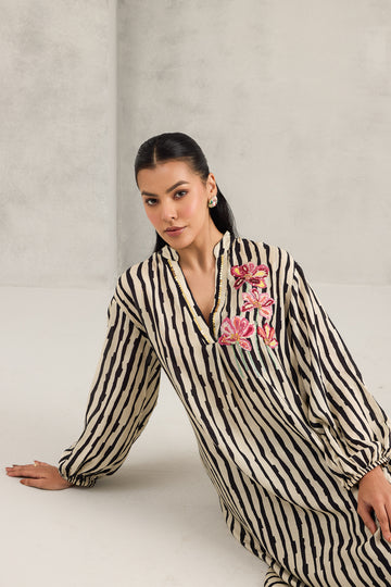 BLACK VEIN KIRA TUNIC