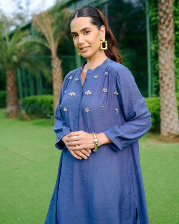 NAVY BUG GATHERED TUNIC