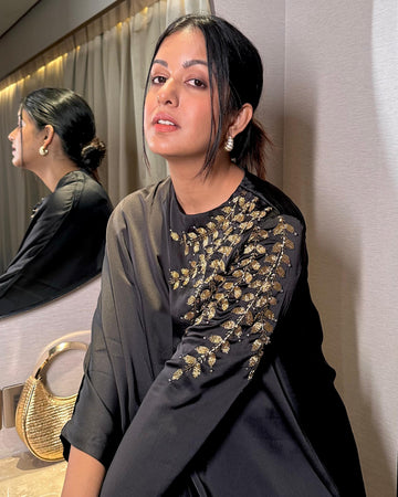 Black Sh Beaded Cape