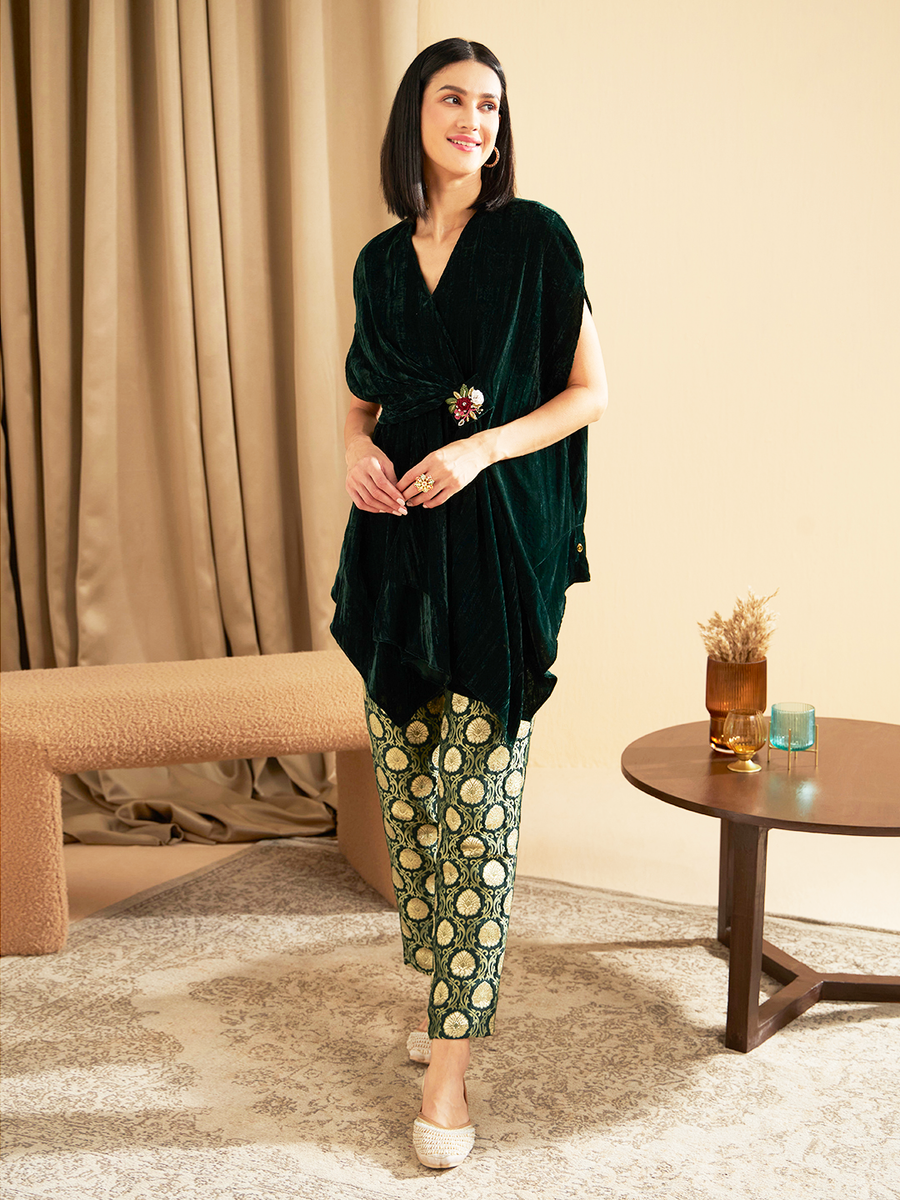 EMERALD GREEN DOOZY BEADED CAPE