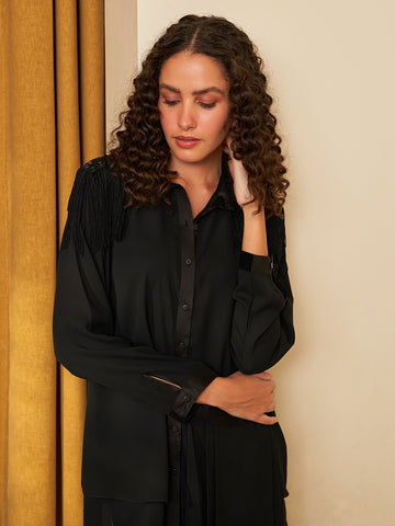 BLACK SHIFA SHOULDER TOP
