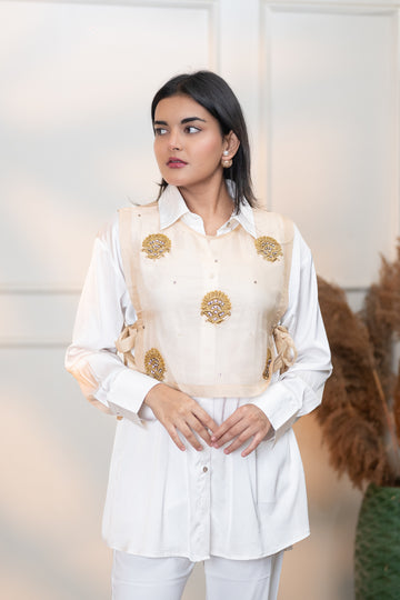 CHIKU BIJOUX TOP