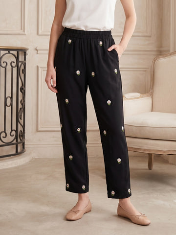 BLACK NARROW LEG TROUSER
