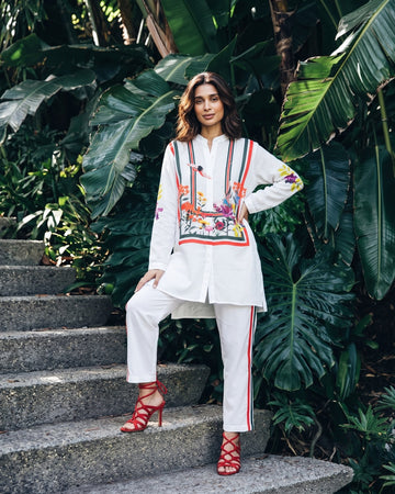 WHITE WEDGE CONCEALED BUTTON SHIRT