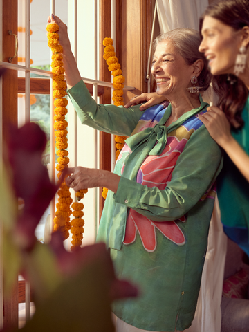 GREEN MARGO SWAGGER SHIRT